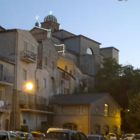 La Casa Del Maestro Via Cavour,21 * Montegiorgio